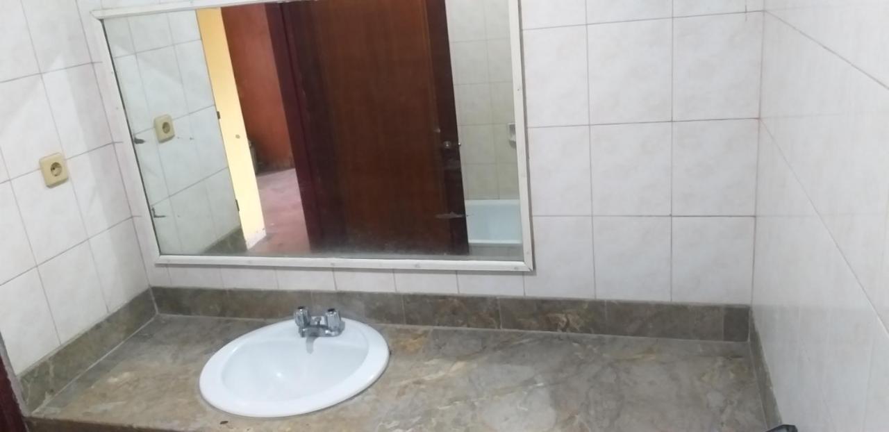 Intan Hotel Purwakarta Esterno foto